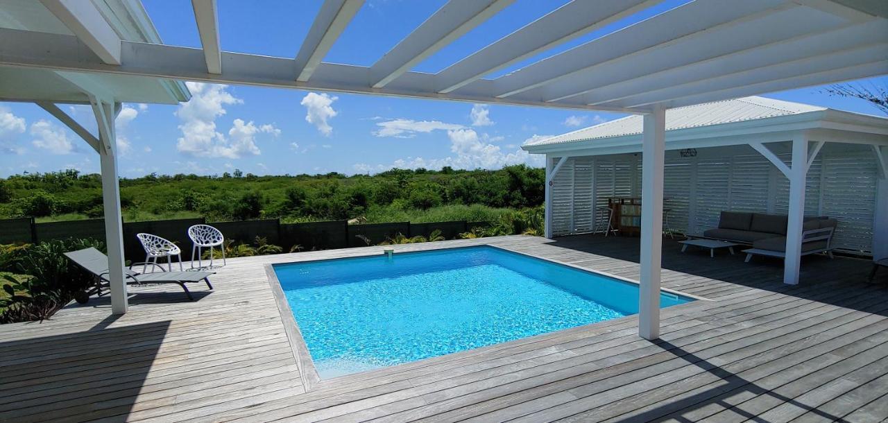 Villa Fleur De Goyave - Tres Bien Ventilee - Vue Degagee Saint-Francois  Exterior photo