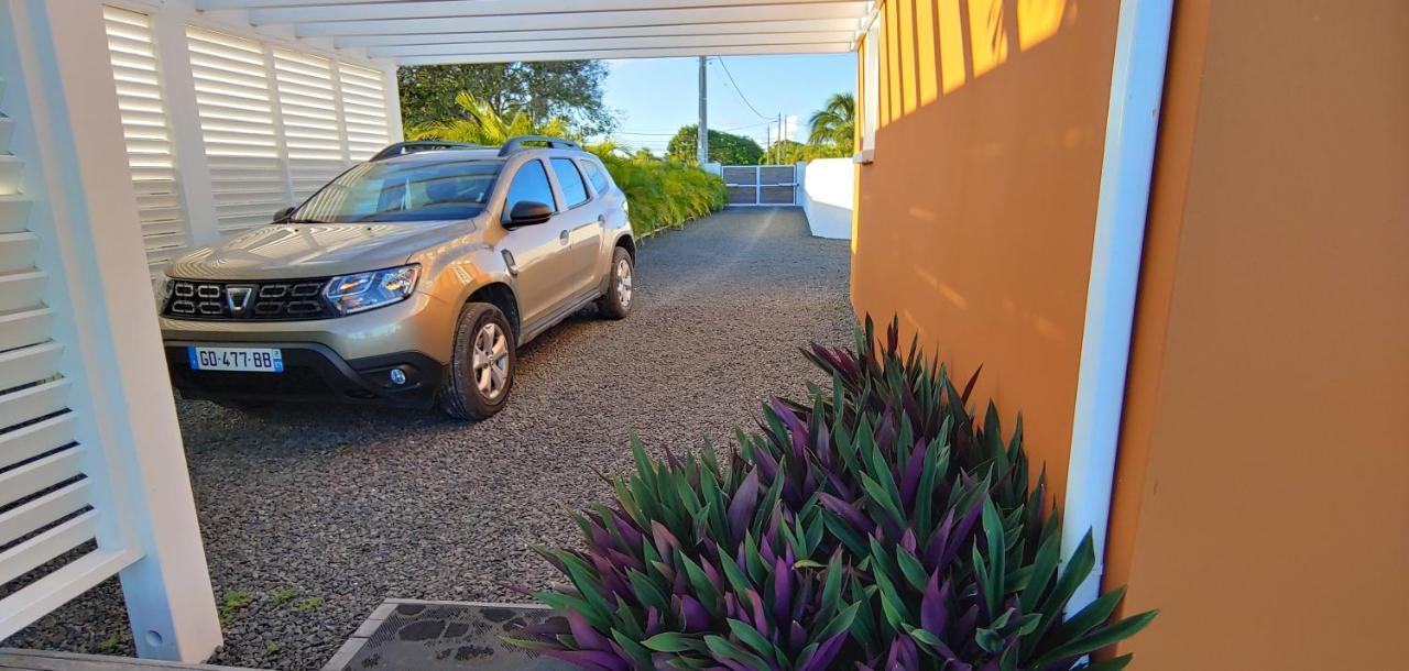 Villa Fleur De Goyave - Tres Bien Ventilee - Vue Degagee Saint-Francois  Exterior photo
